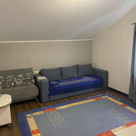 Guest House Olzhycha 45 Б เคียฟ ภายนอก รูปภาพ